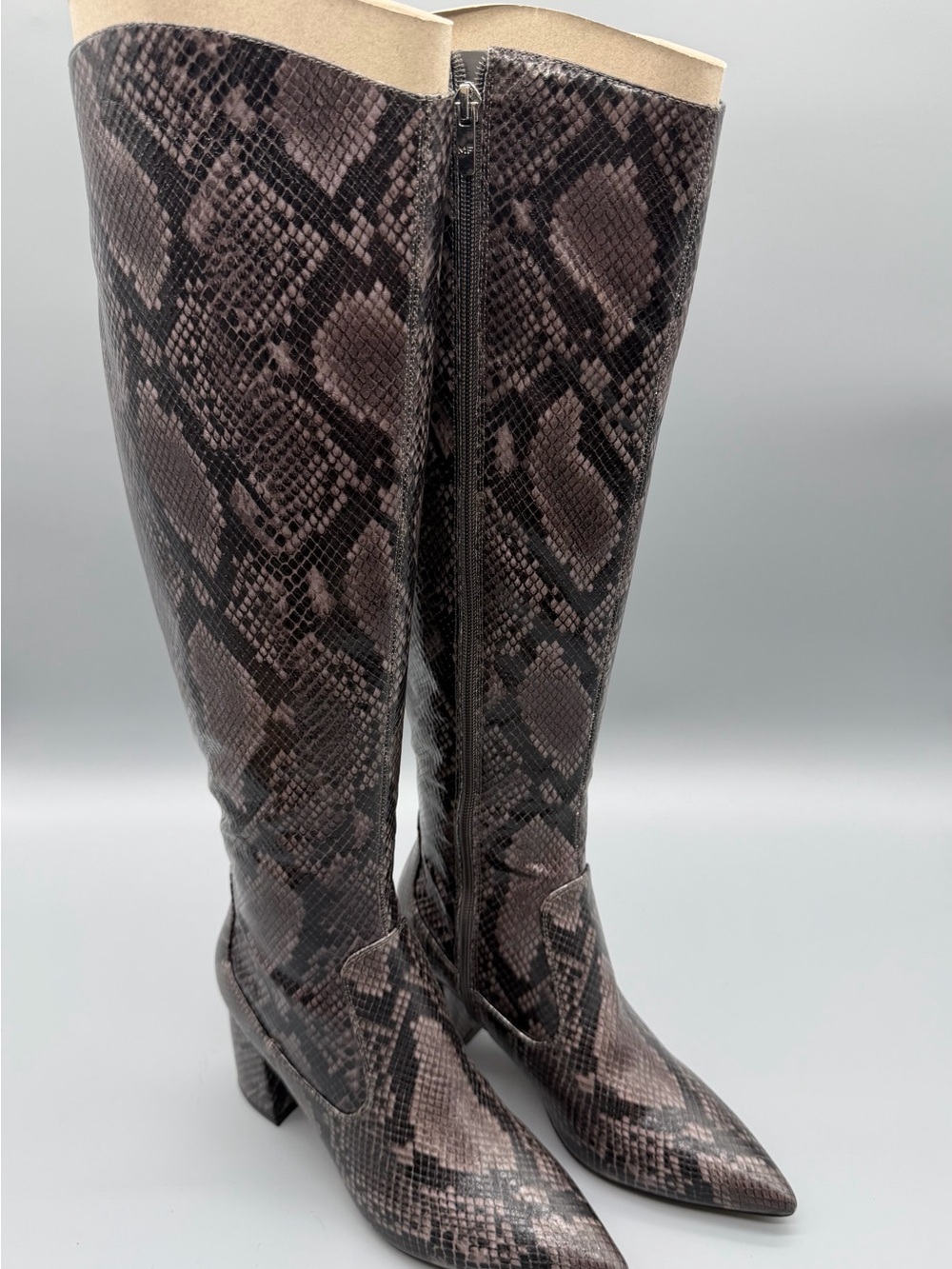 Women’s US 8 M Marc Fisher Retie 2 Faux Snakeskin Knee Boots NEW